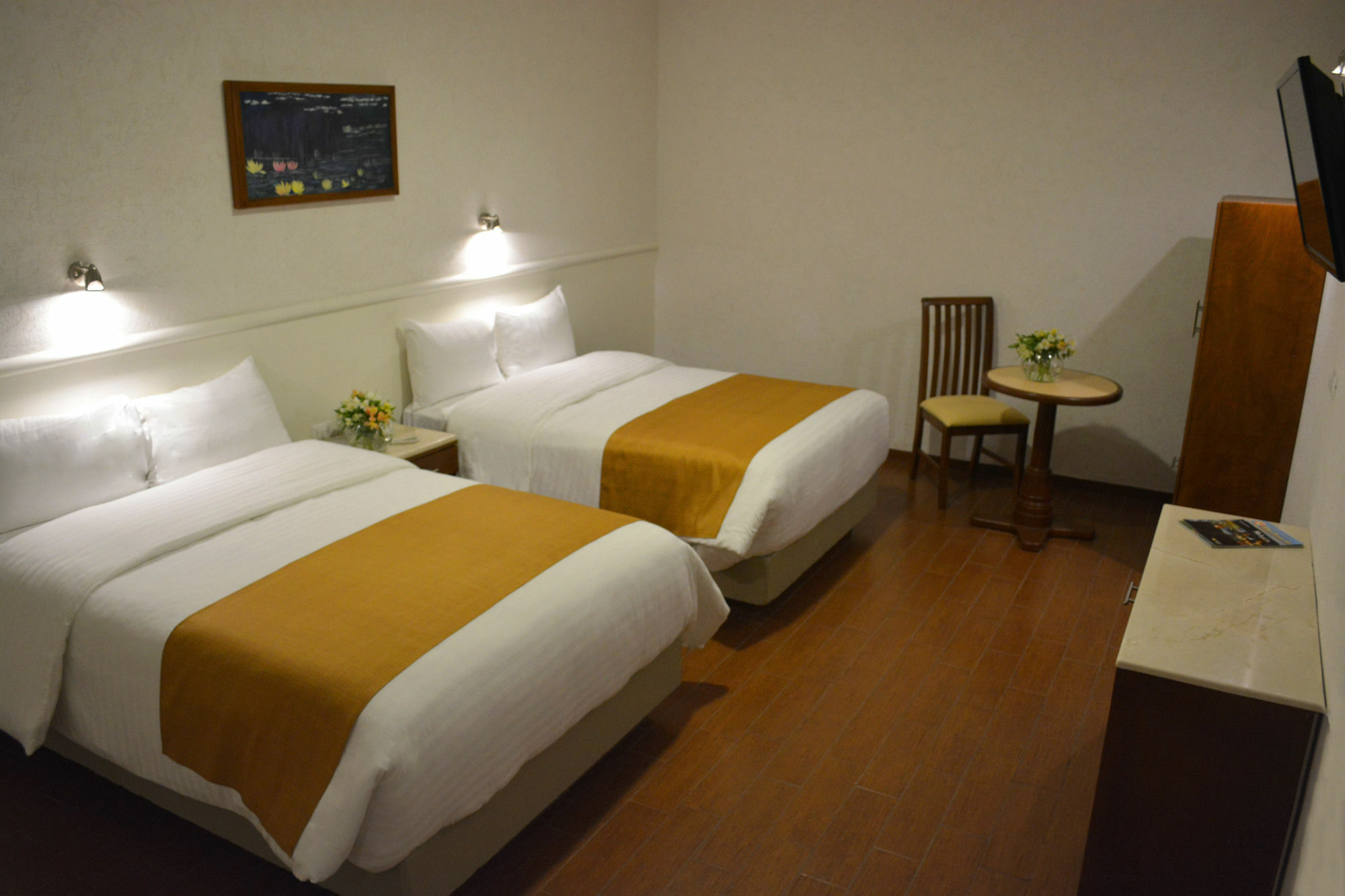 Eco Express Hotel Zamora ซาโมรา เด อิดาลโก ภายนอก รูปภาพ